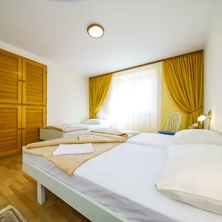 Vrilo Apartment *